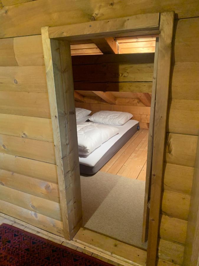Ferienwohnungen Im Blockhaus Metzler شوارزنبرغ المظهر الخارجي الصورة